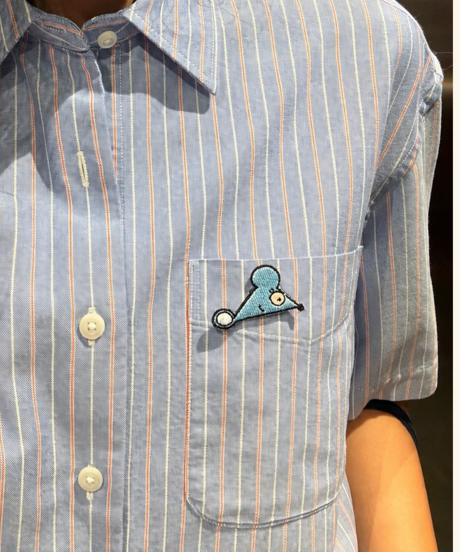 Ru – Embroidered Magnetic Brooches