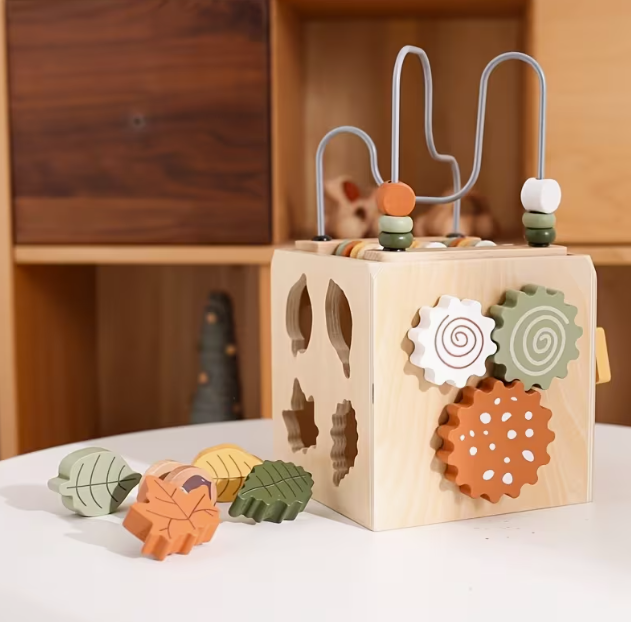 Forest Busy Cube (Wood)